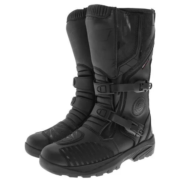 Akito Latitude Boots Black