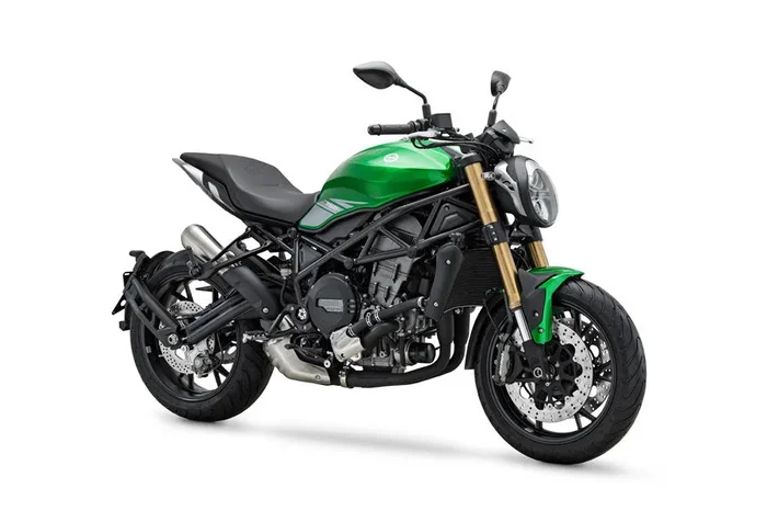 Benelli 752S – Green